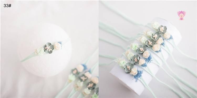 Baby Girl's Elastic Headband with Flower Shaped Ribbons